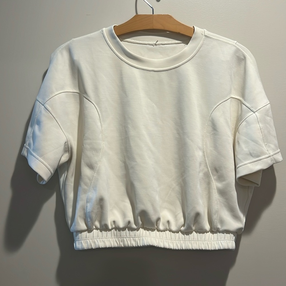 Lululemon softstreme top